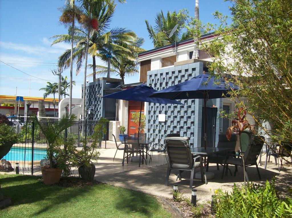 South Gladstone Motel Room photo
